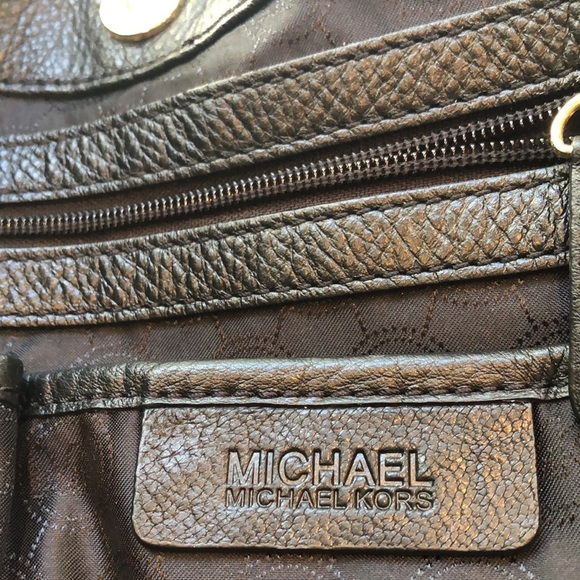 MICHAEL MICHAEL KORS BLACK PEBBLE LEATHER CHARM TASSEL HOBO SHOULDER BAG EUC - Picture 8 of 16